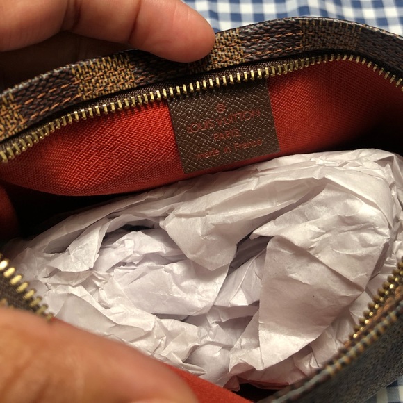 Louis Vuitton Damier Ebene Pochette Handbag - Picture 7 of 11